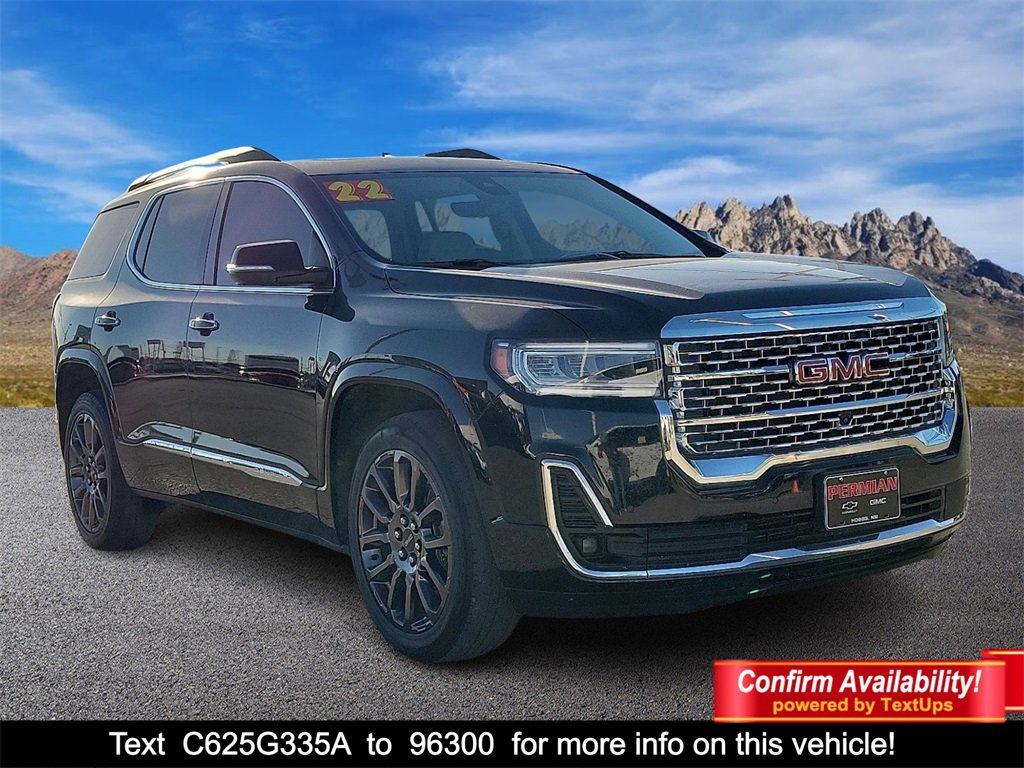 2022 GMC Acadia Denali's photo