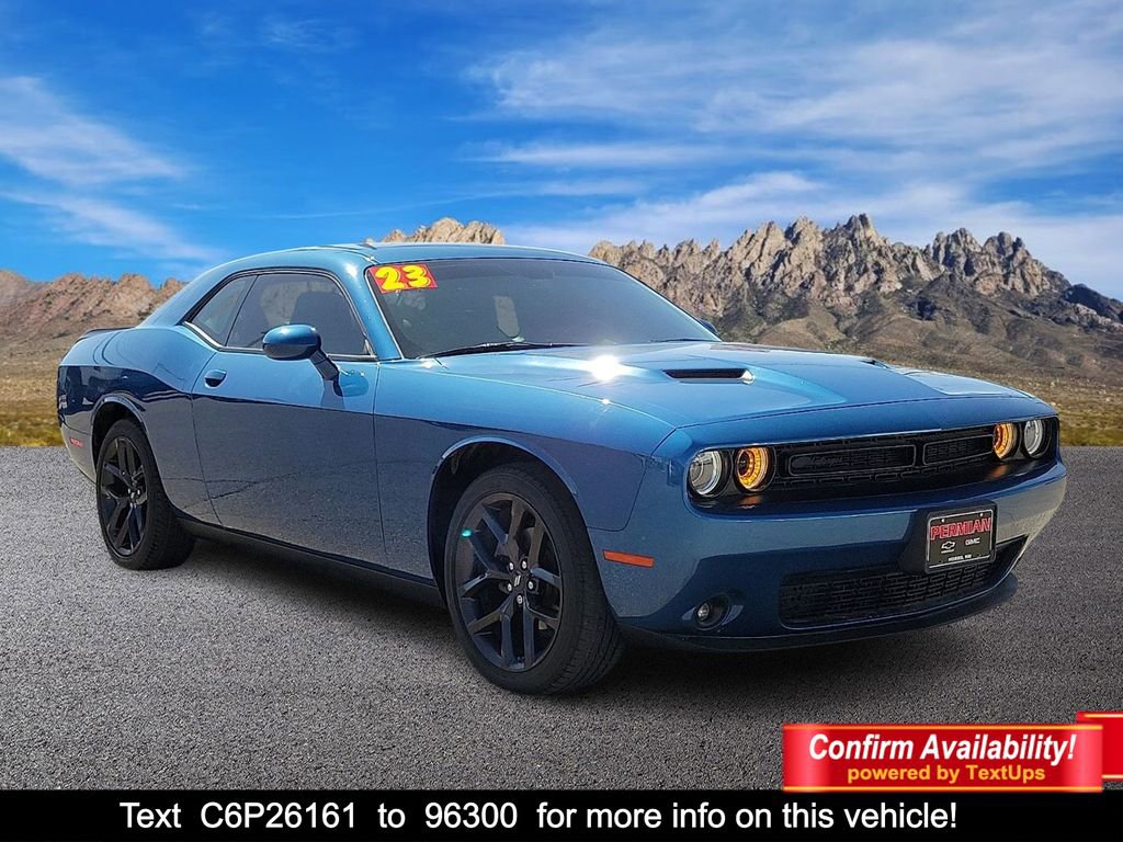 2023 Dodge Challenger SXT
