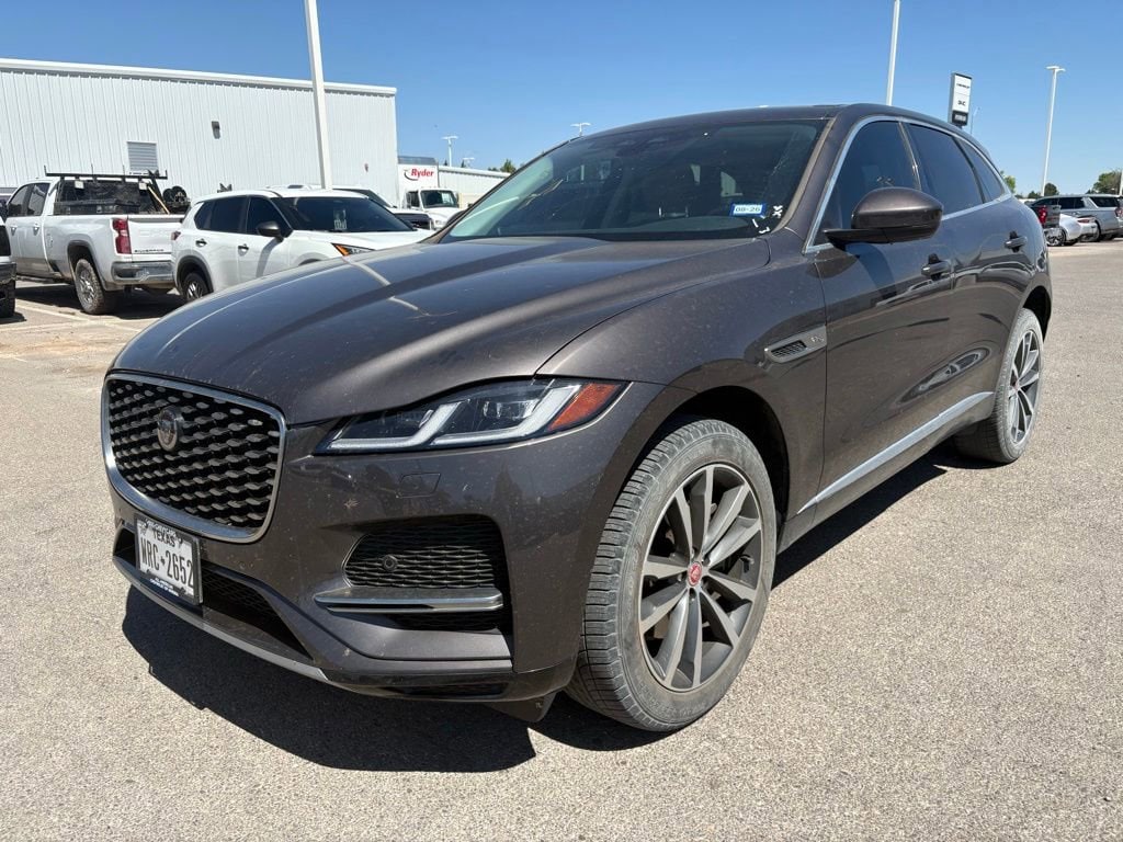 2023 Jaguar F-PACE P250 S's photo