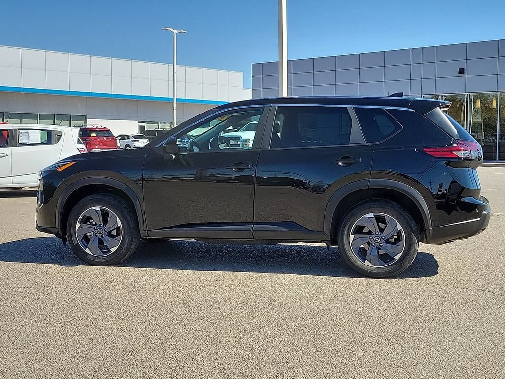 2025 Nissan Rogue SV - Photo 7