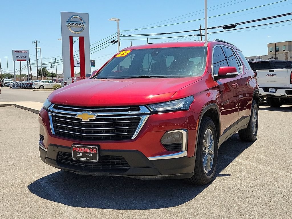 Used 2023 Chevrolet Traverse LT Cloth SUV