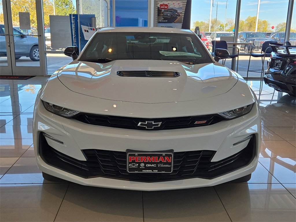 2024 Chevrolet Camaro 2SS photo 2