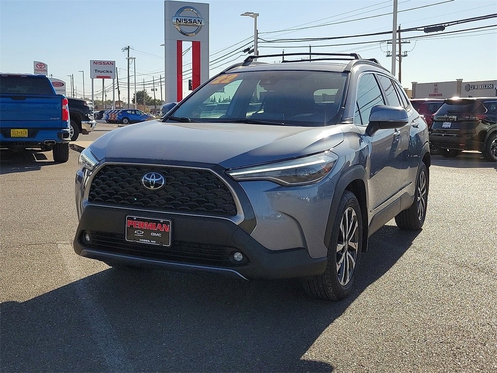 Used 2022 Toyota Corolla Cross XLE SUV