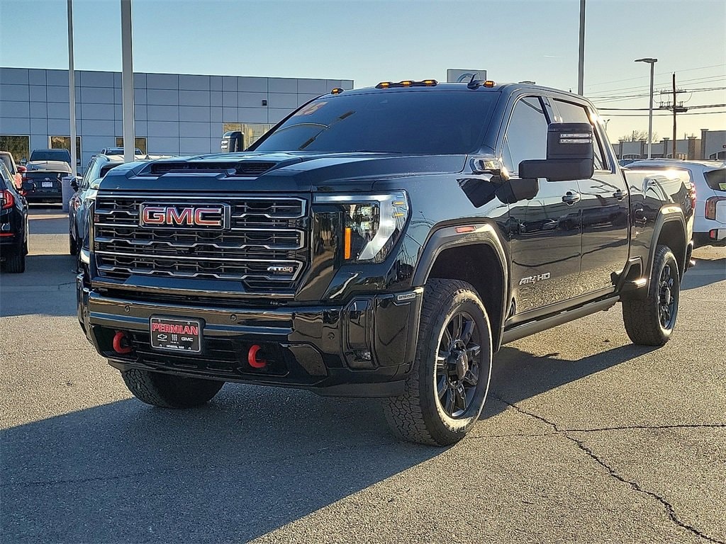 Used 2025 GMC Sierra 2500 HD AT4 Truck Crew Cab