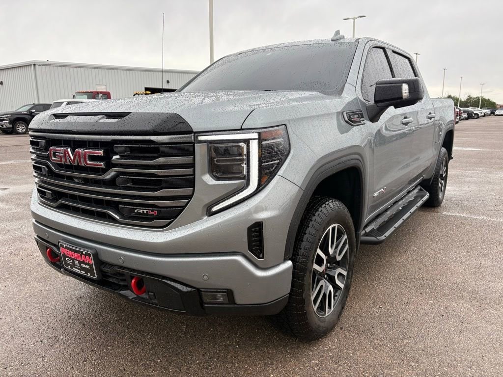 2025 GMC Sierra 4WD Crew Cab Short Box AT4's photo