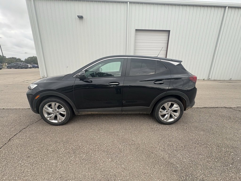 2024 Buick Encore GX Preferred photo 2