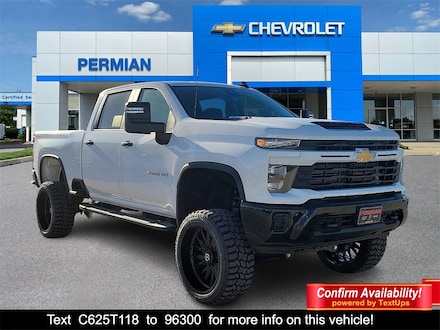 2025 Chevrolet Silverado 2500 HD Custom Truck