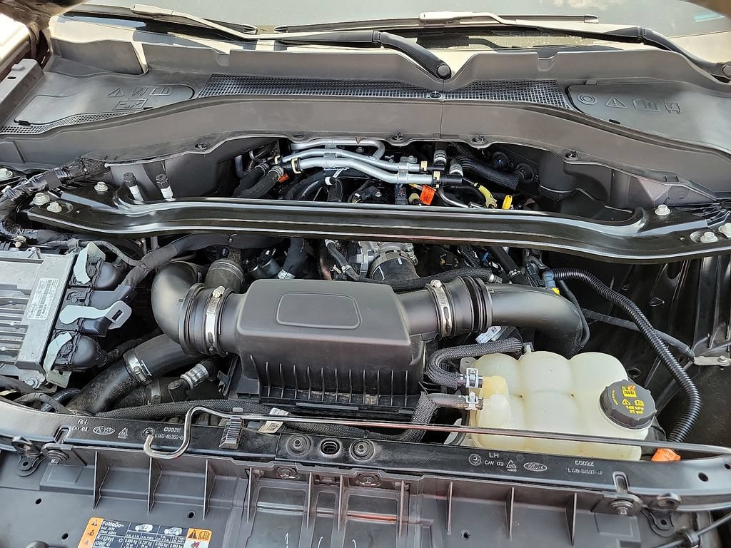 2022 Ford Explorer ST - Photo 16