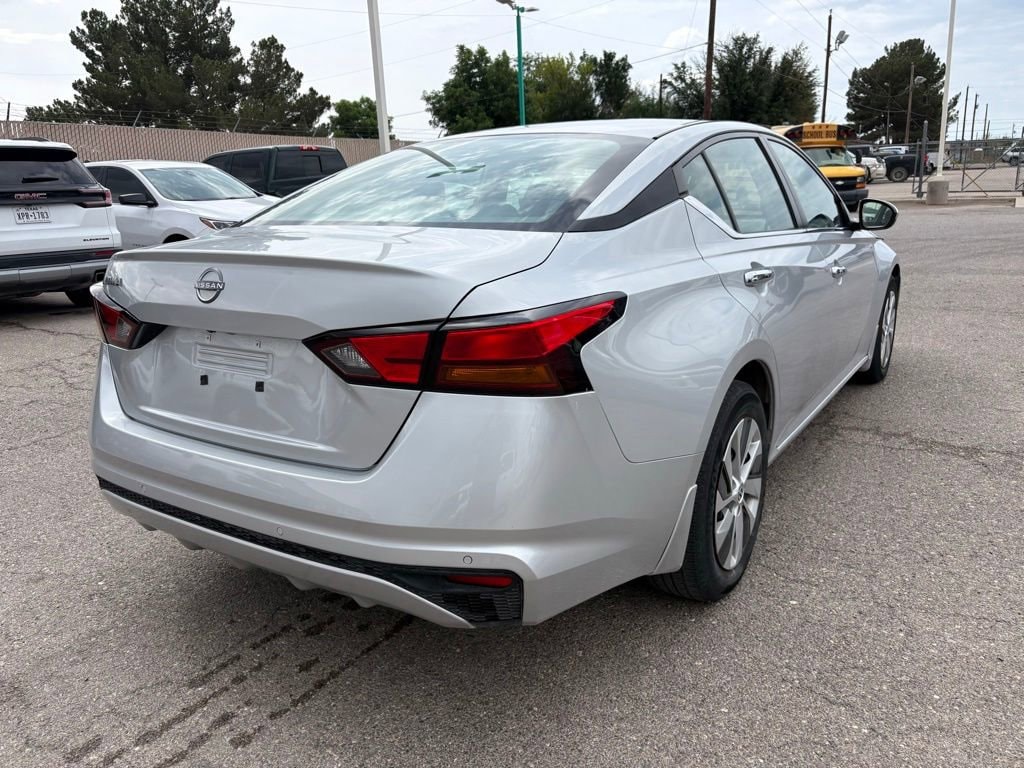Used 2023 Nissan Altima 2.5 S Sedan