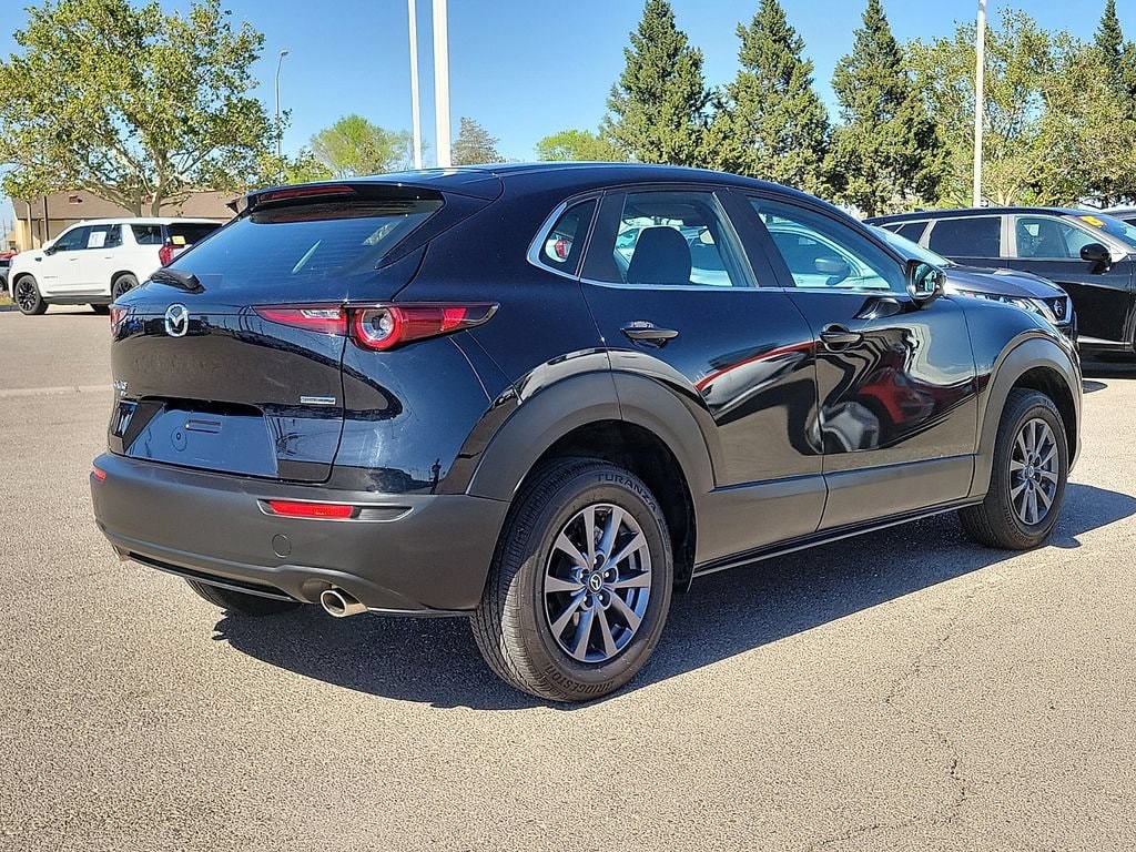 2025 Mazda CX-30 S - Photo 13