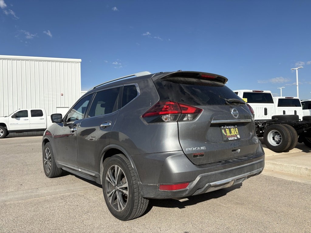 2018 Nissan Rogue SL photo 3