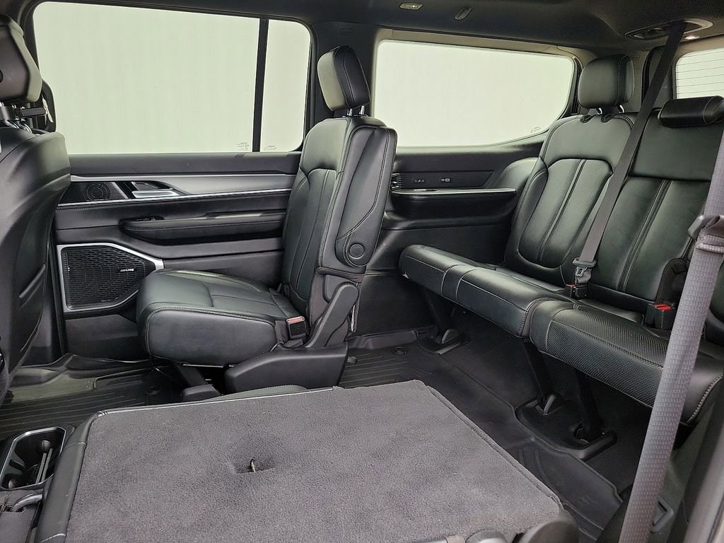 2023 Jeep Wagoneer Series II - Photo 16