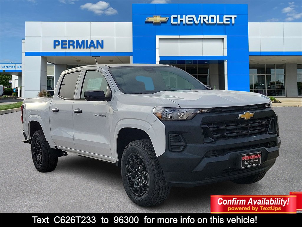 2026 Chevrolet Colorado Work Truck's photo