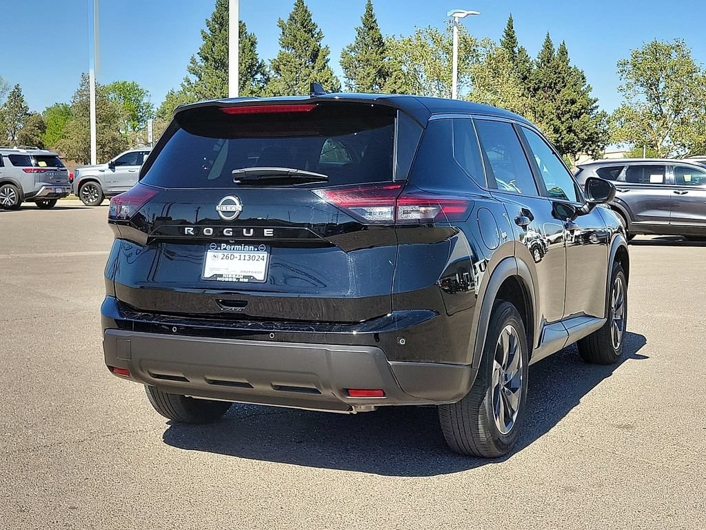 2025 Nissan Rogue SV - Photo 12