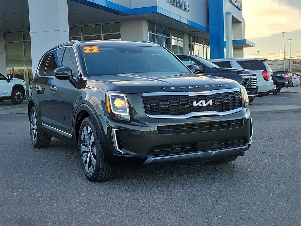 Used 2022 Kia Telluride S SUV
