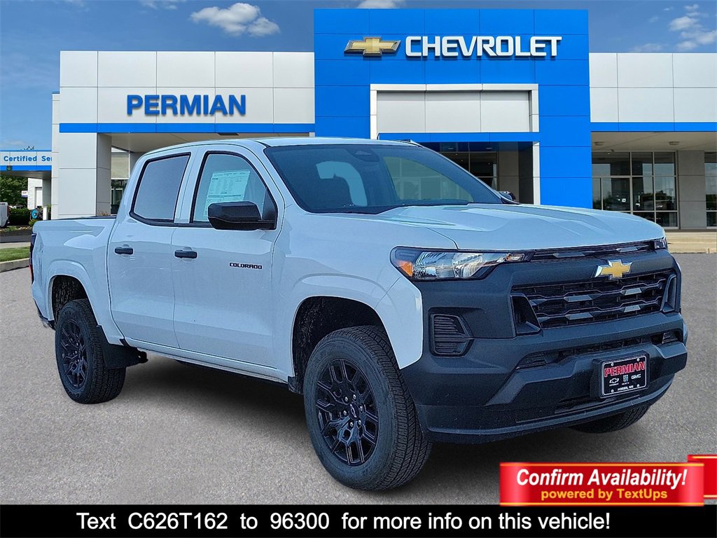 2026 Chevrolet Colorado Work Truck's photo