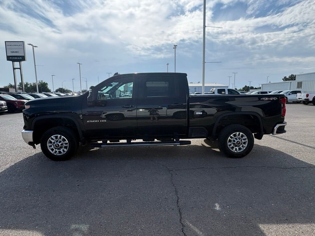 Used 2025 Chevrolet Silverado 2500 HD LT Truck Crew Cab