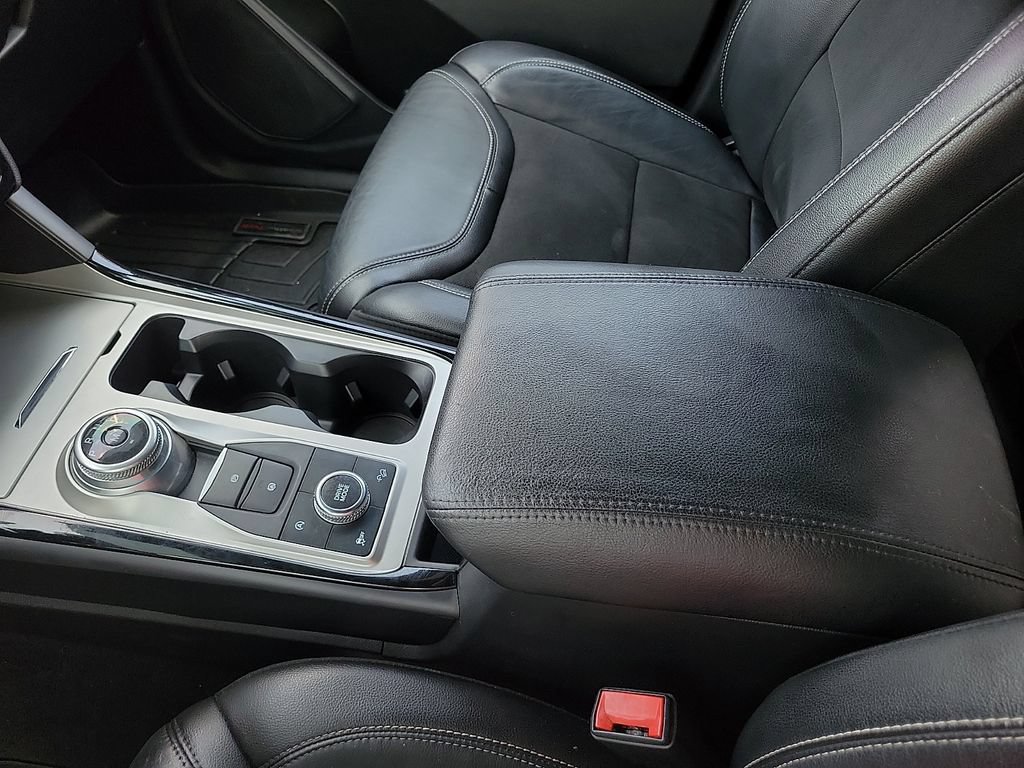 2022 Ford Explorer ST - Photo 29