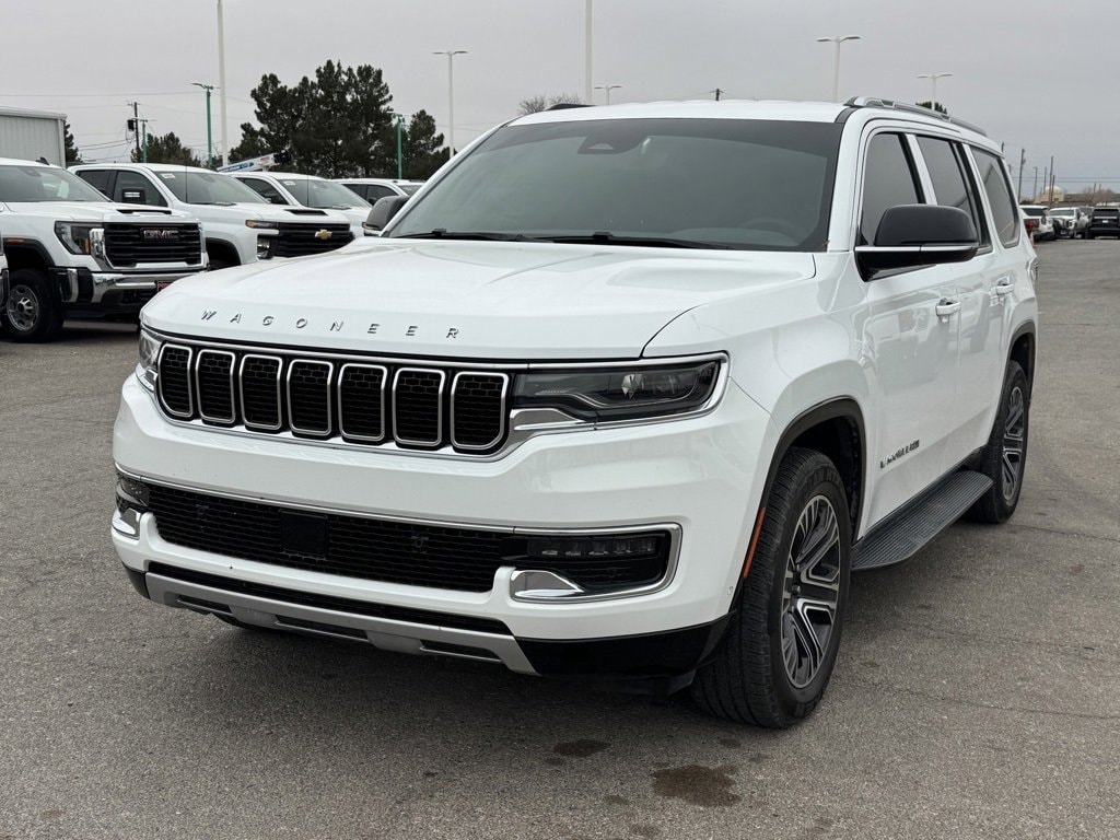 2024 Jeep Wagoneer Series II's photo