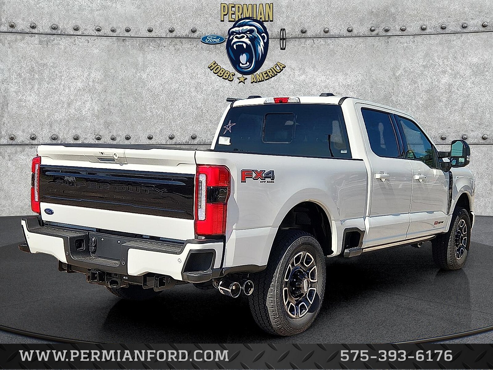 2026 Ford F-250 Platinum photo 4