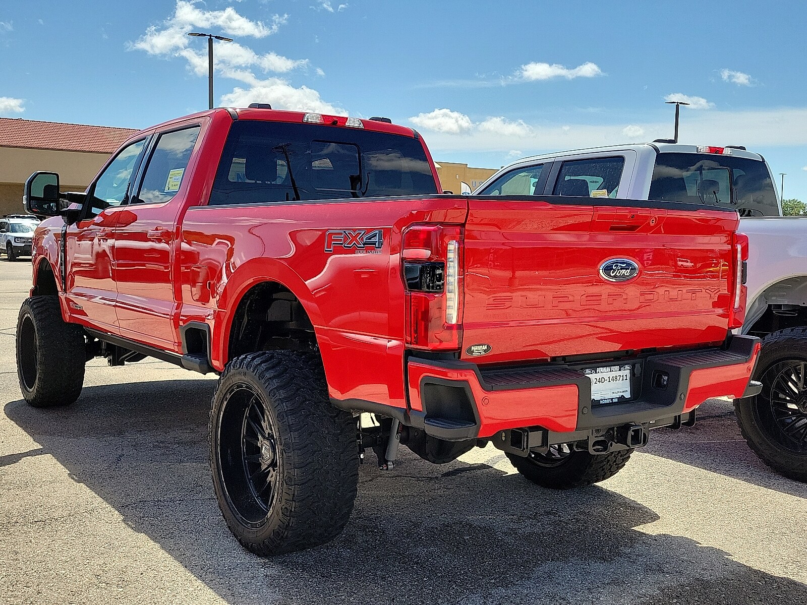 2024 Ford F-250 Lariat photo 2