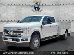 2024 Ford F-350 Chassis XL Truck Crew Cab