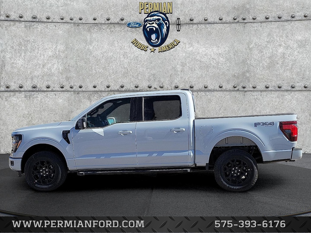 New 2025 Ford F-150 XLT Truck SuperCrew Cab