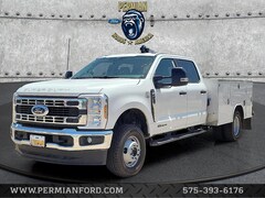 2024 Ford F-350 Chassis XL Truck Crew Cab