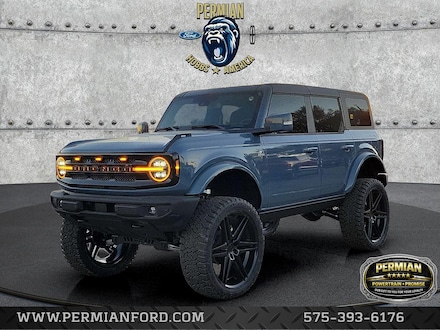 2025 Ford Bronco Outer Banks SUV