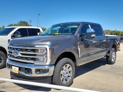 2026 Ford F-250SD Lariat Truck Crew Cab