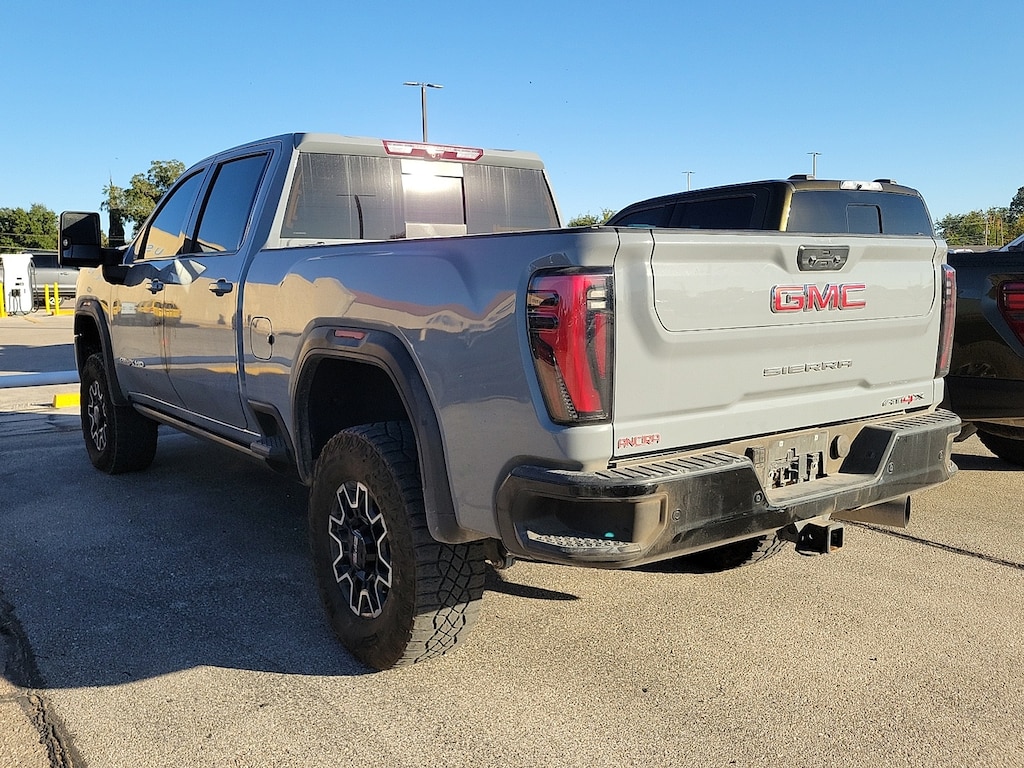 Used 2024 GMC Sierra 2500HD AT4X Truck
