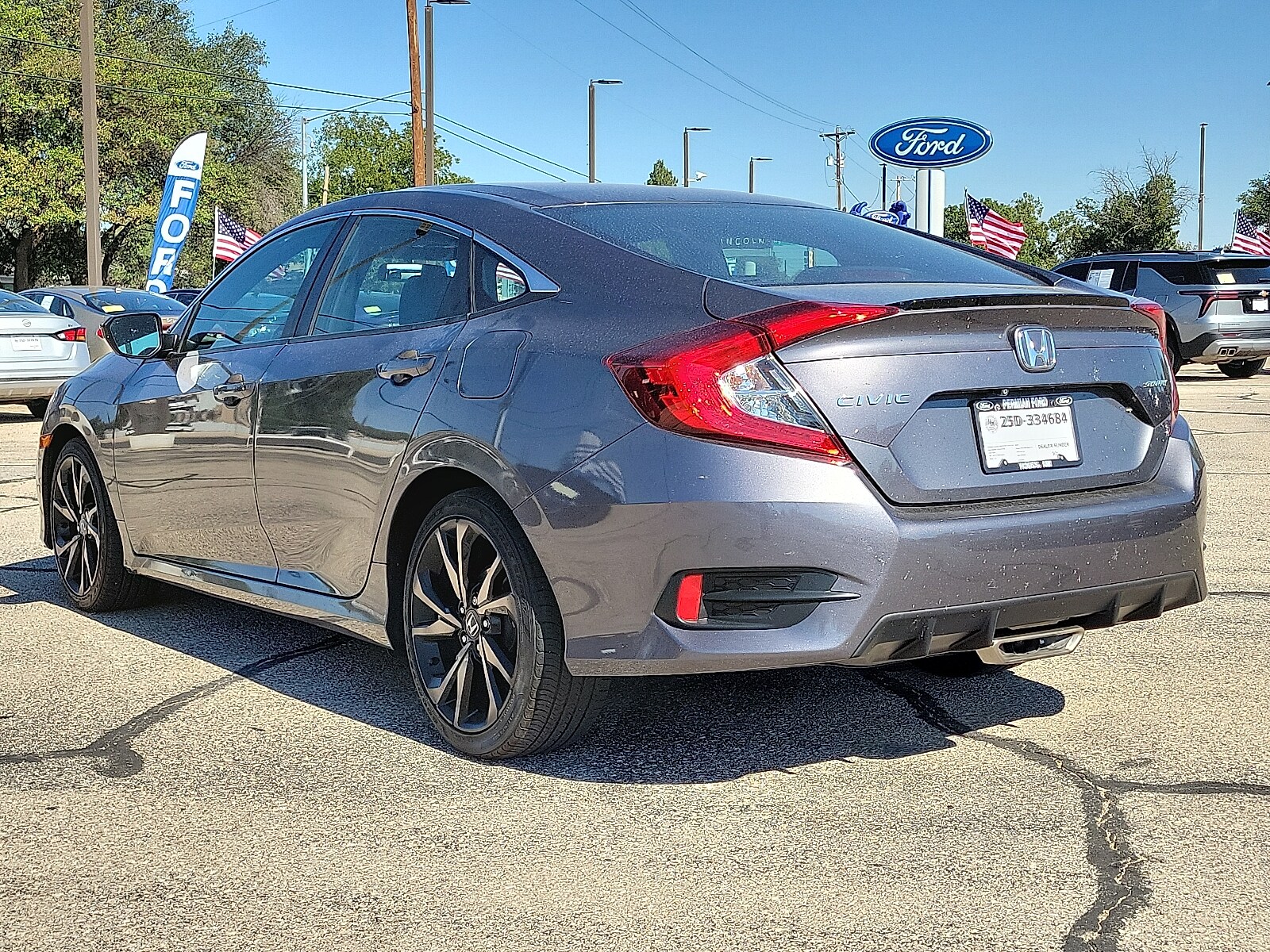 2019 Honda Civic Sport photo 3
