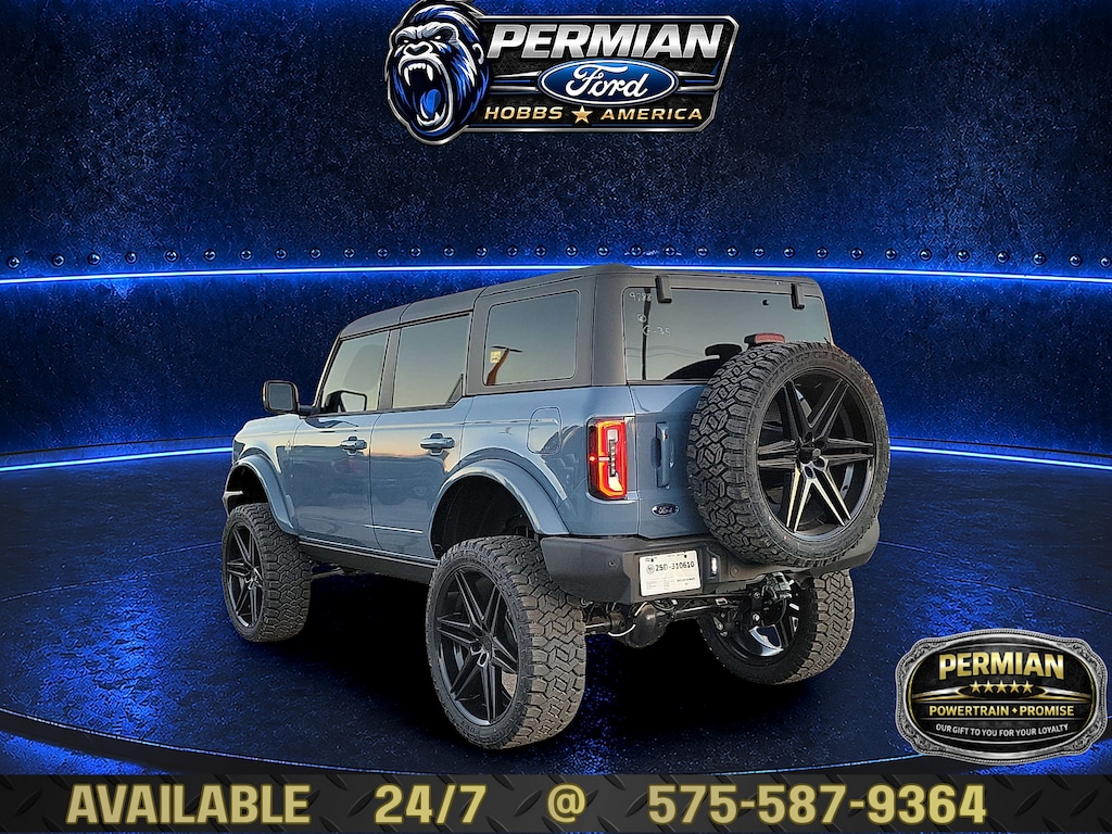 New 2025 Ford Bronco Outer Banks SUV