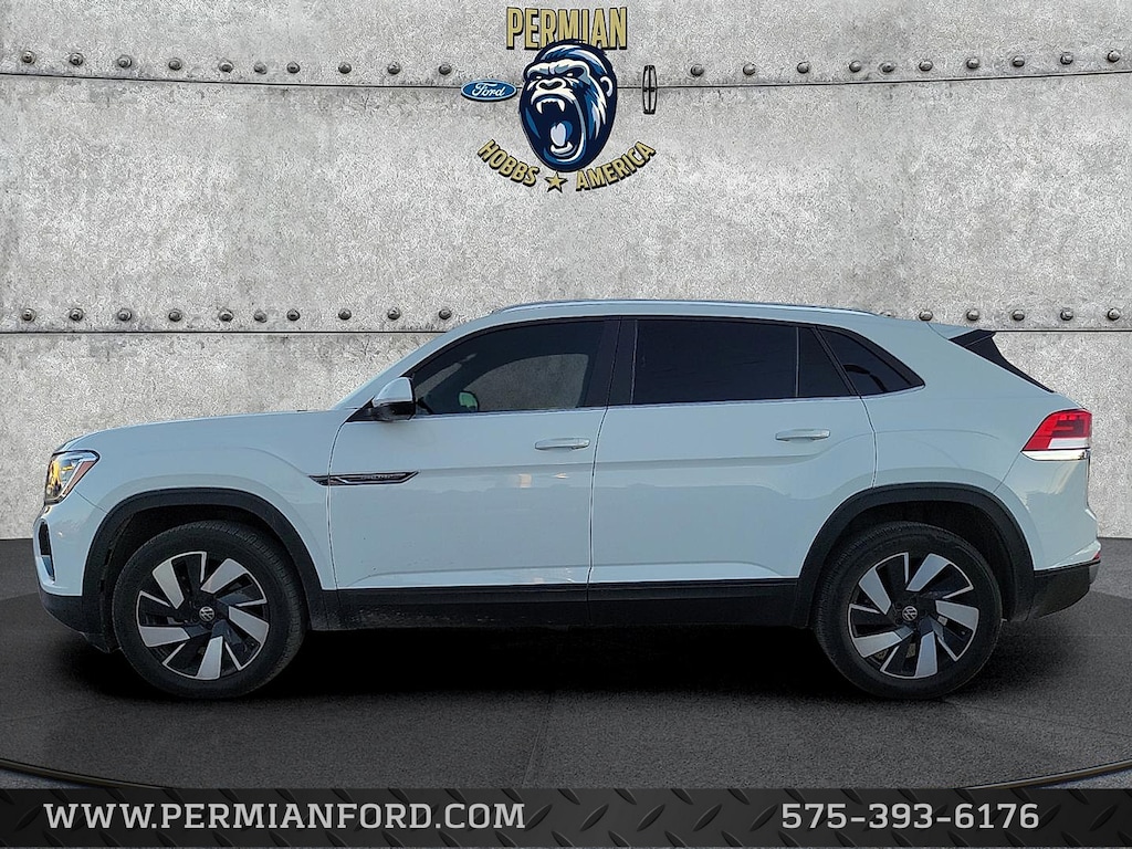 Used 2024 Volkswagen Atlas Cross Sport 2.0T SE w/Technology SUV