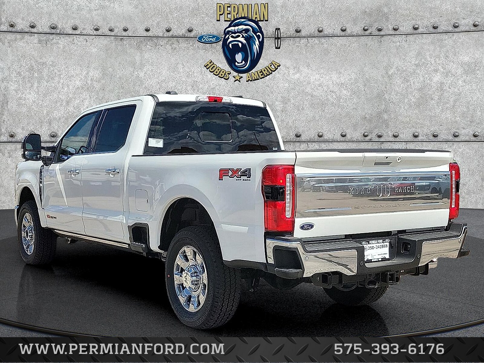 2025 Ford F-250 King Ranch photo 3