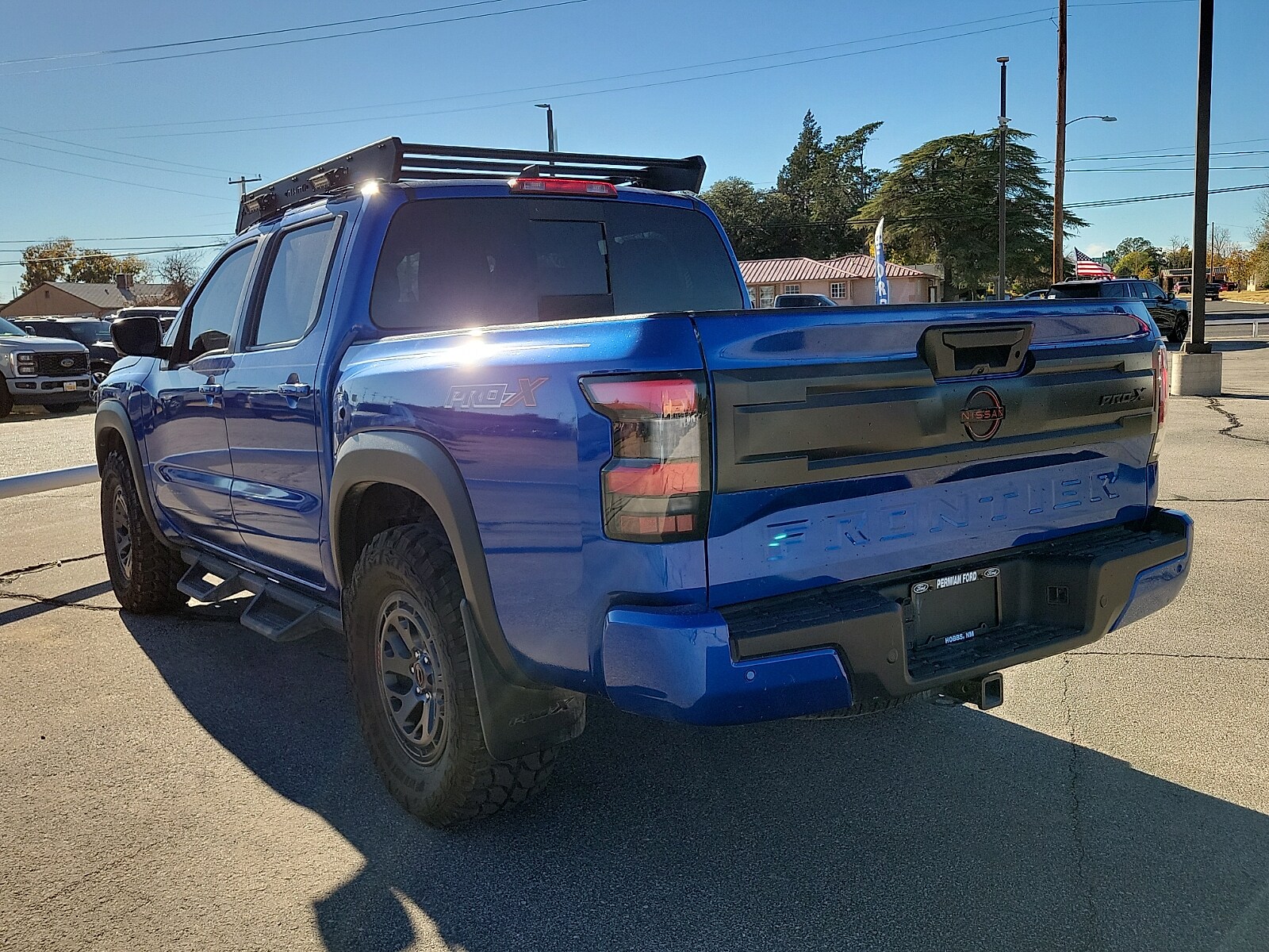 2025 Nissan Frontier PRO-X photo 2