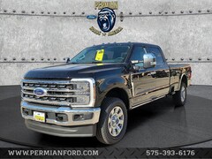 2025 Ford F-350SD Lariat Truck Crew Cab