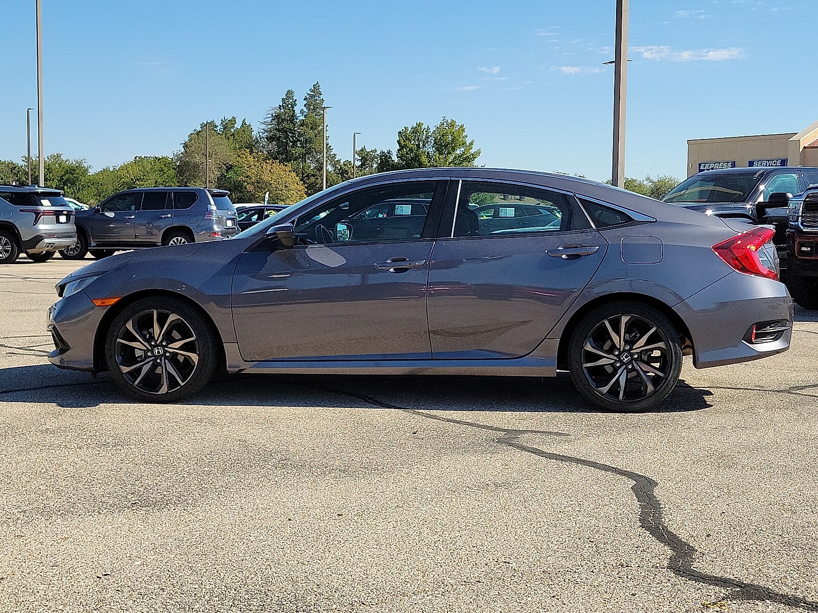 2019 Honda Civic Sport photo 2