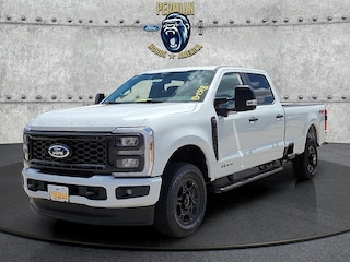 2025 Ford F-350 Truck Crew Cab