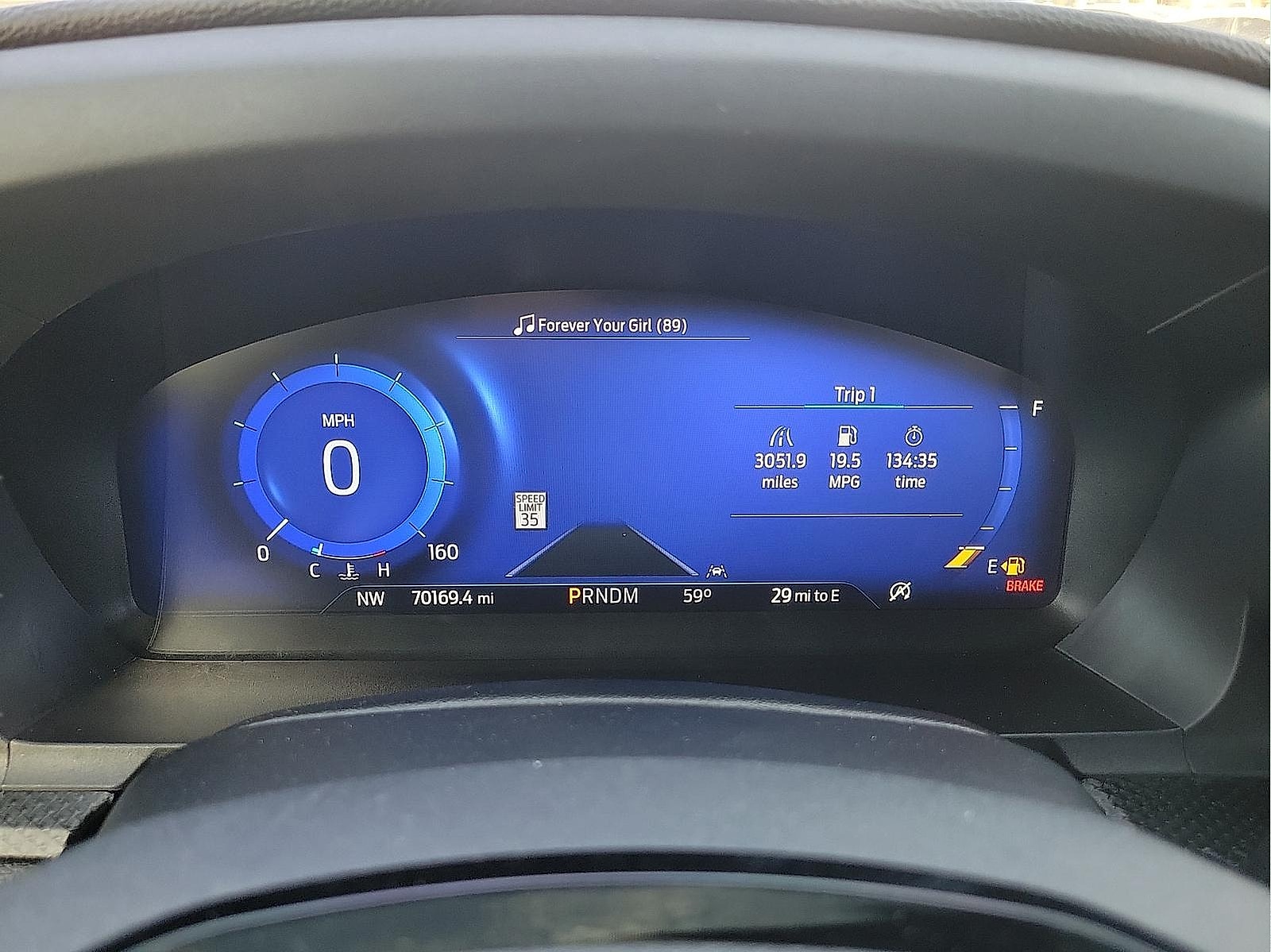 2022 Ford Explorer ST - Photo 18
