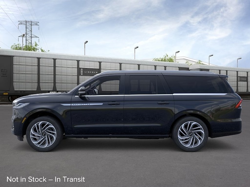 New 2026 Lincoln Navigator L Reserve SUV