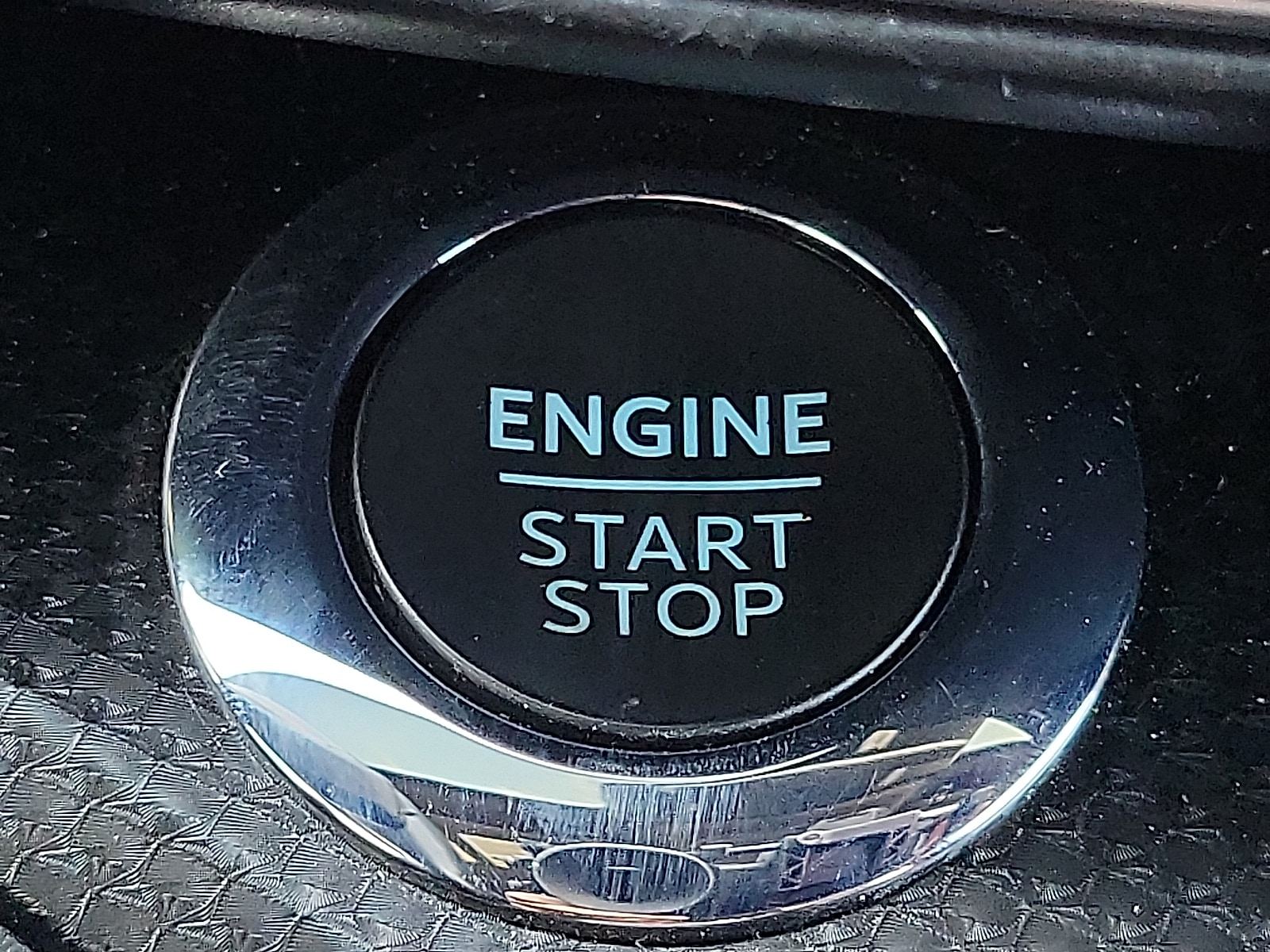 2022 Ford Explorer ST - Photo 17