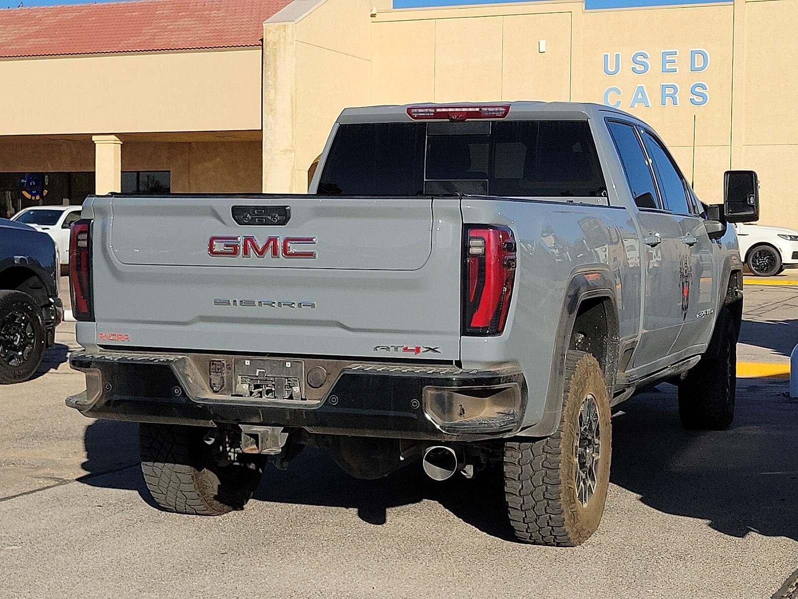 2024 Gmc Sierra HD AT4X photo 3
