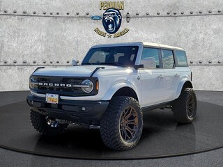 2025 Ford Bronco Outer Banks SUV