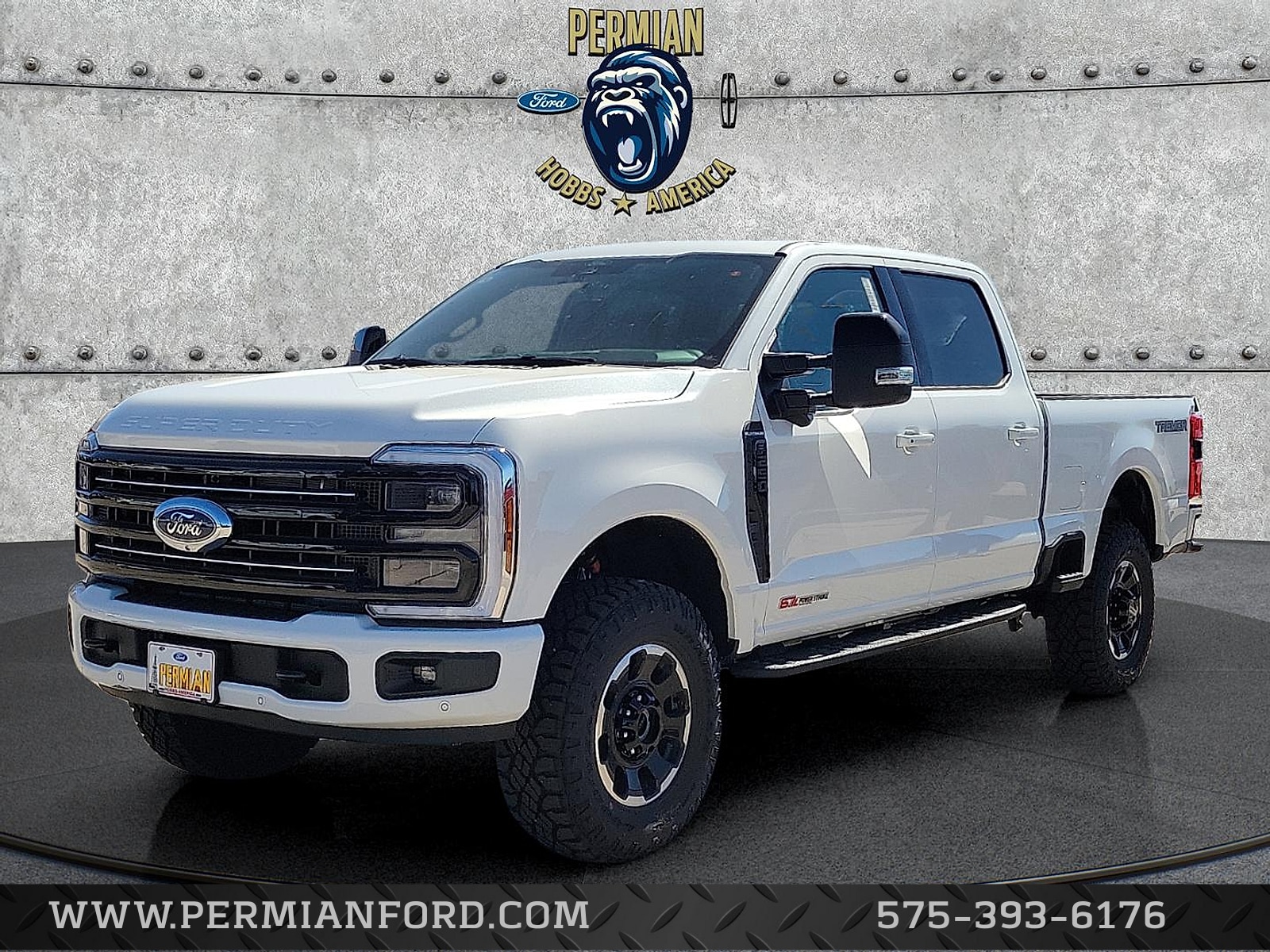 2026 Ford F-250 Super Duty Platinum's photo