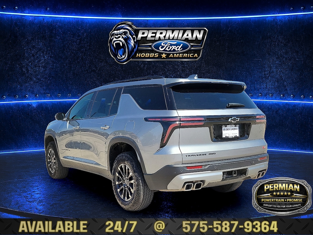 Used 2025 Chevrolet Traverse Z71 SUV