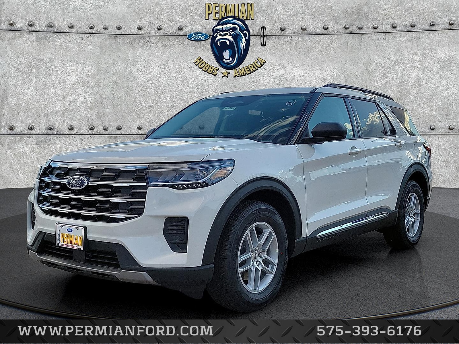 2025 Ford Explorer Active's photo