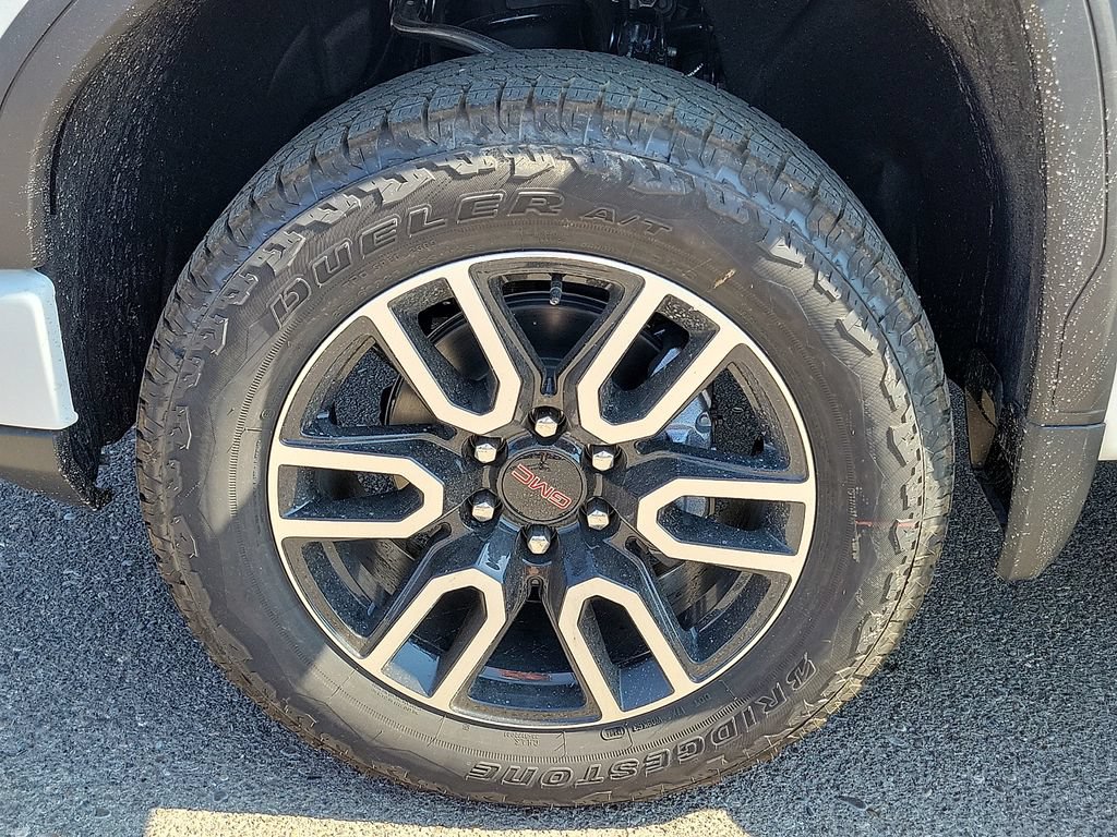 2026 GMC Sierra 1500 AT4 - Photo 17