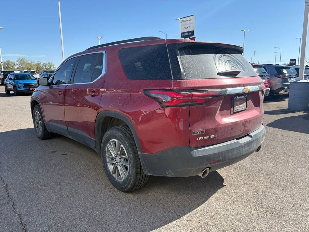 Used 2023 Chevrolet Traverse LT Cloth SUV