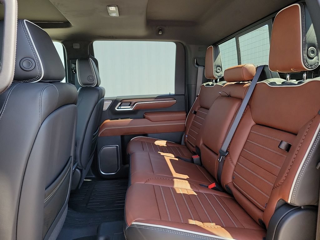 2026 GMC Sierra 3500HD Denali Ultimate - Photo 19